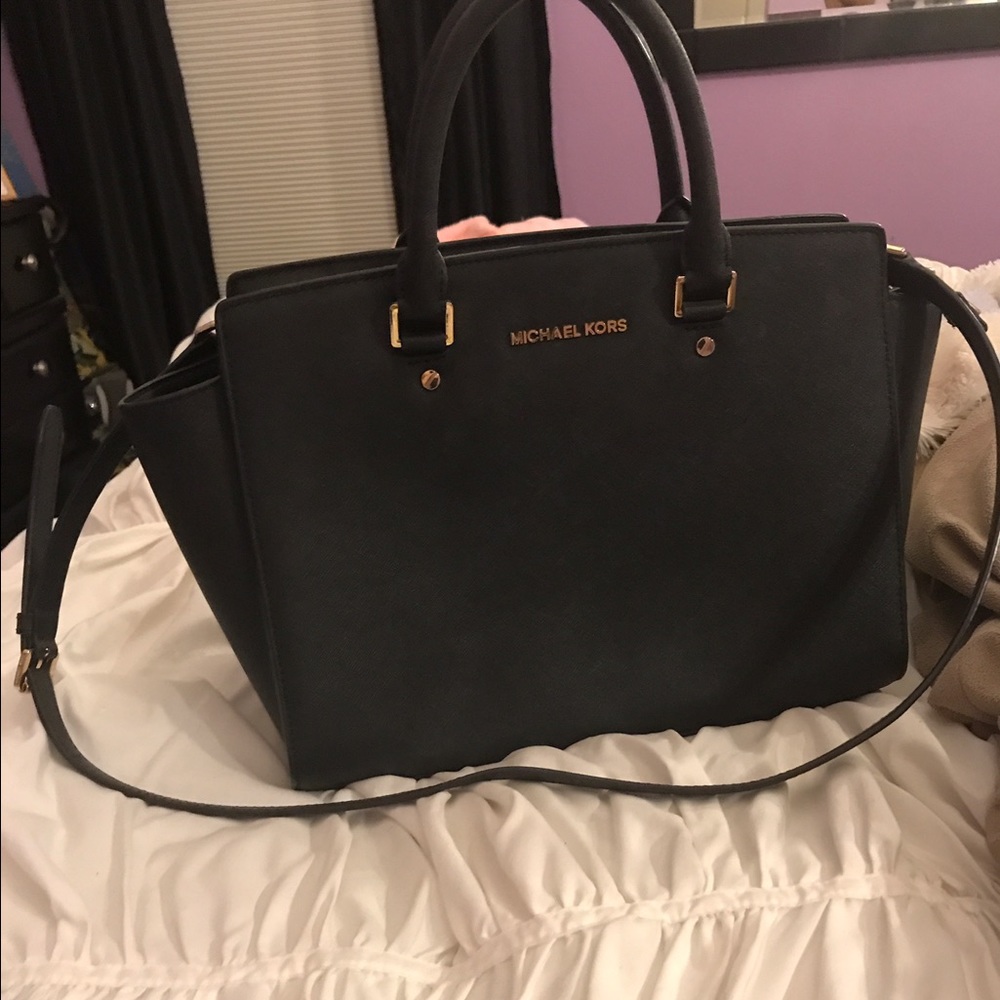 Michael kors purse